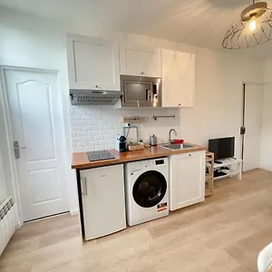 Le Nid Doux - Proche Paris & Metro Apartment